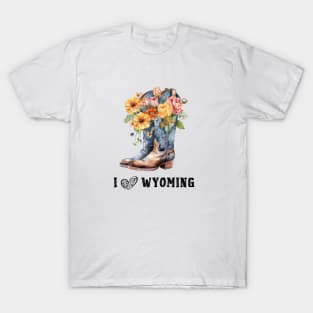 I Love Wyoming Boho Cowboy boots with Flowers T-Shirt